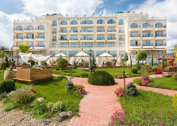 Therma Palace - Balneo Spa, Free Parking & Beach Kranevo