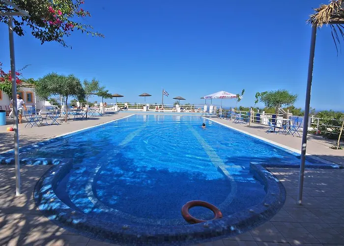 Santorini Camping & Hostel Fira 