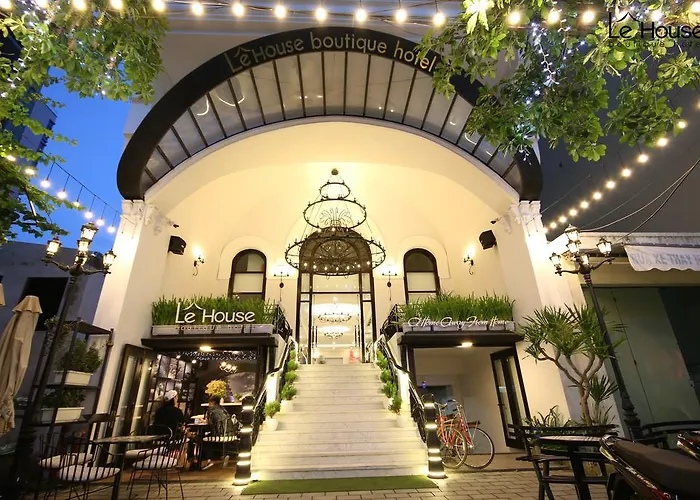 Le House Boutique Hotel - 100M To The Beach Danang