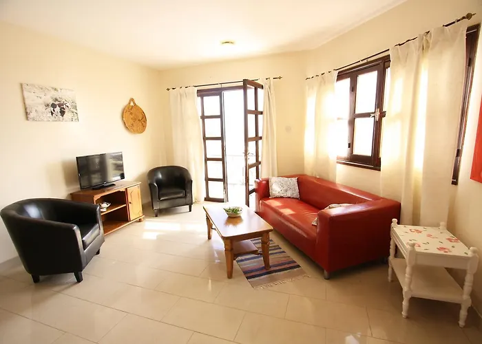 Sea View Apartments Pissouri