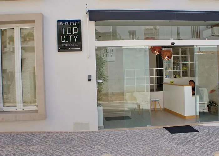 Topcity Hostel & Suites Lagos