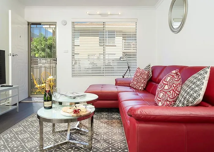 Understated Elegance Affordable Luxury Villa Albury