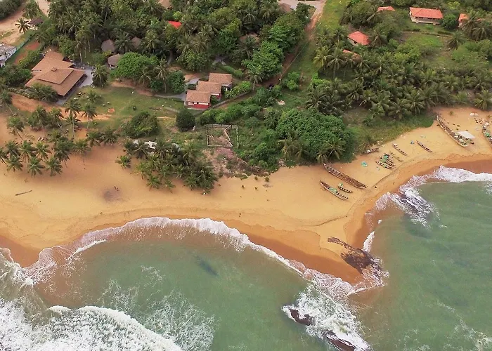 Ko-Sa Beach Resort Ltd Ampeni