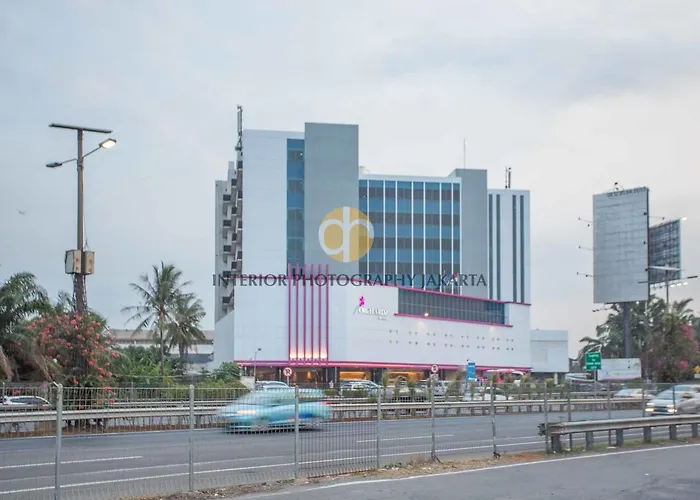 Orchardz Hotel Bandara Tangerang