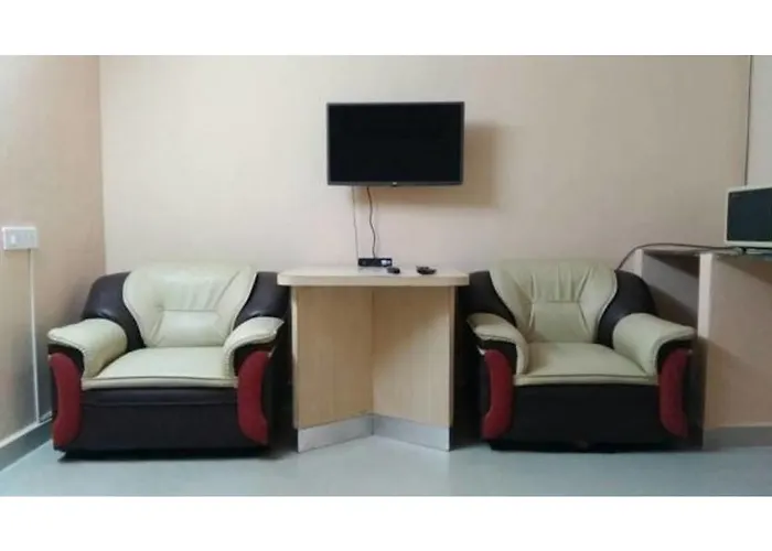 Sterling Homes Near Sankara Nethralaya & Apollo Hospitals Service Apartments With Kitchen Chennai