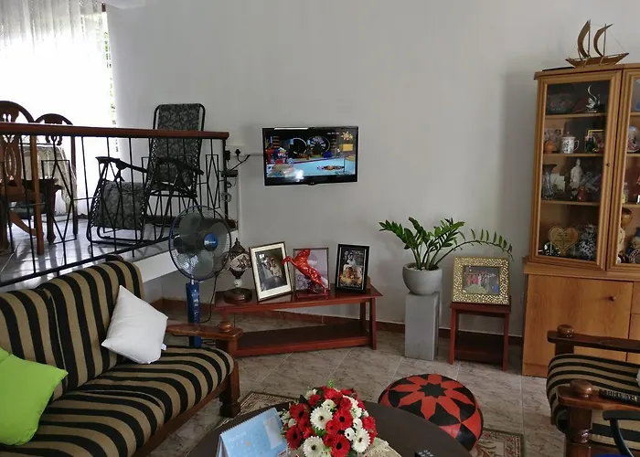 Samanala Garden Holiday Home Hikkaduwa