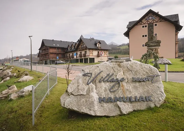 Village Resort Hanuliak Apartmany Svit