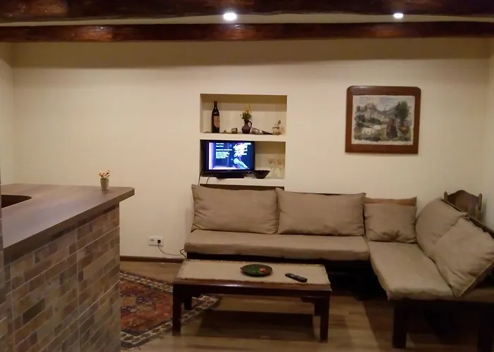 Low Budget Room With King Size Bed Tbilisi