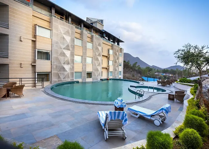 Justa Luxe Sajjangarh Resort & Spa, Udaipur