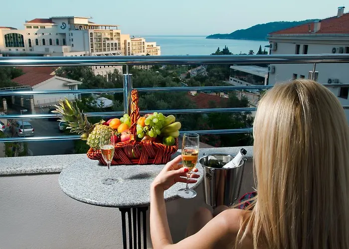Dolce Vita Budva