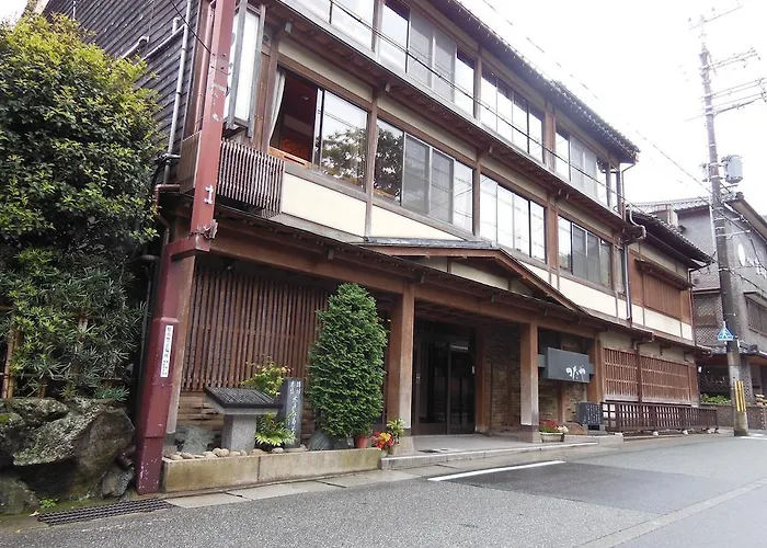 Tsutaya Ryokan Toyooka 