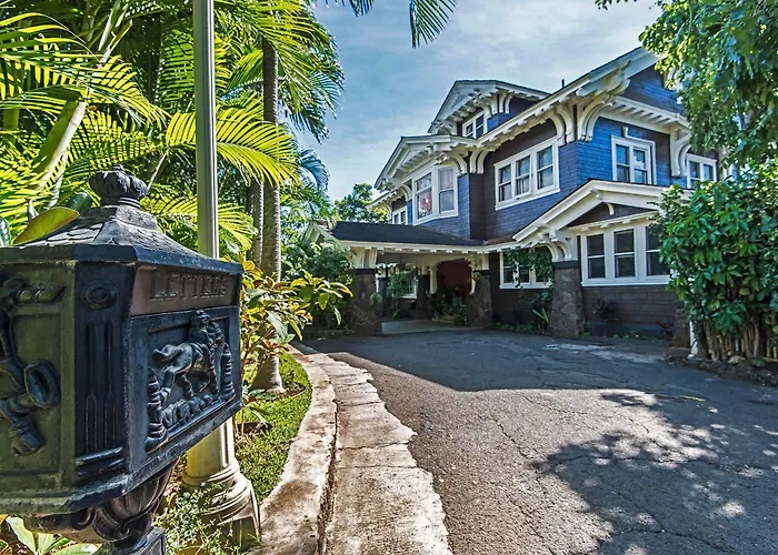 Manoa Valley Inn Honolulu