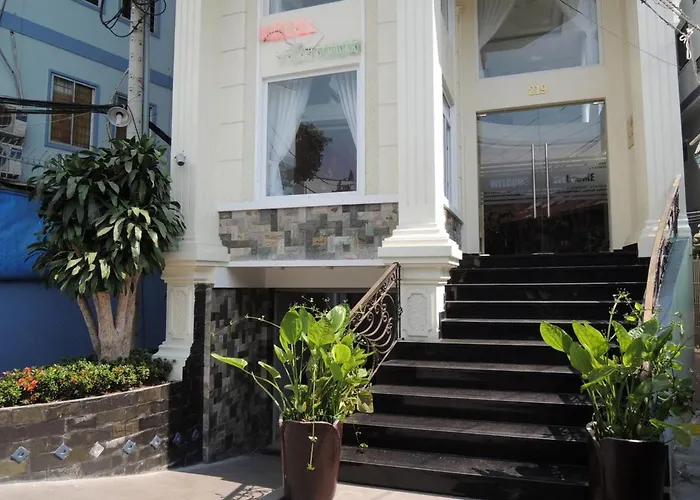Yen Nam Hotel Nguyen Trong Tuyen Ho Chi Minh City
