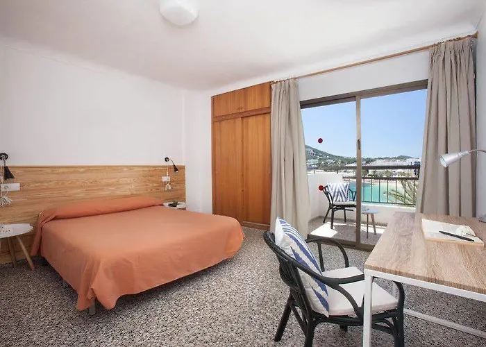 Apartamentos Bahia Santa Eularia des Riu