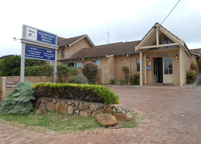 Augusta'S Georgiana Molloy Motel