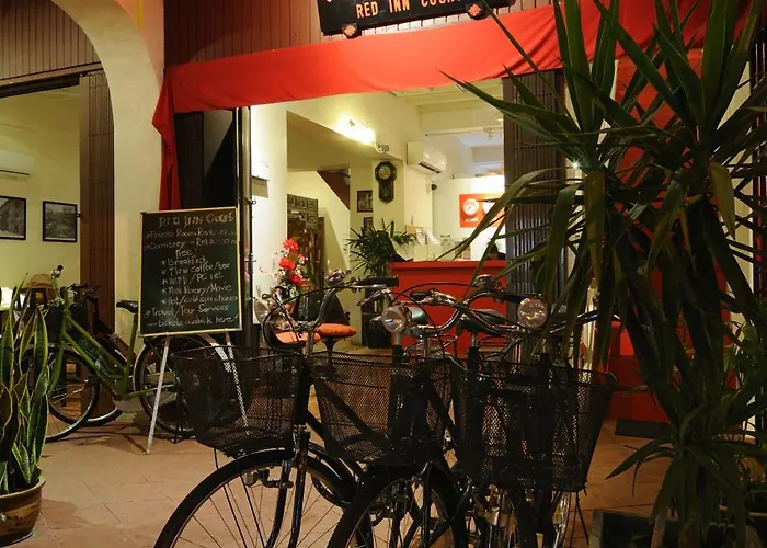 Red Inn Court George Town