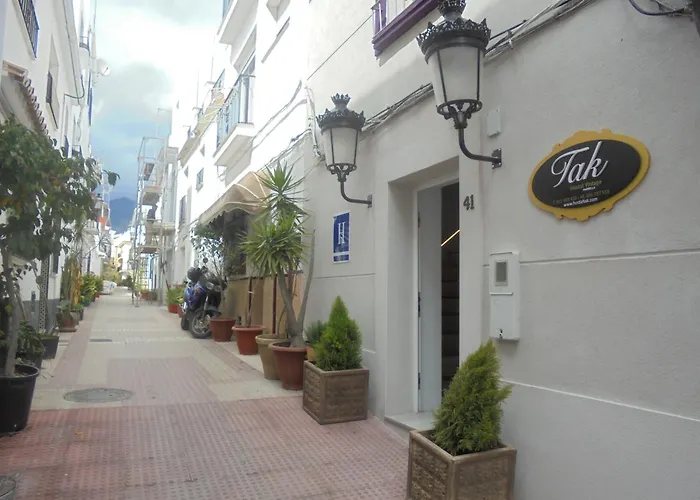 Tak Boutique Old Town Con Parking Bajo Disponibilidad Hotel Marbella