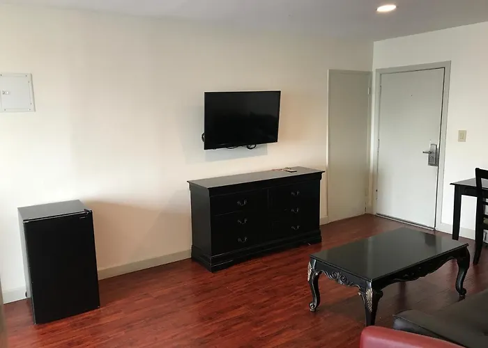 Akua Motor Hotel Anaheim