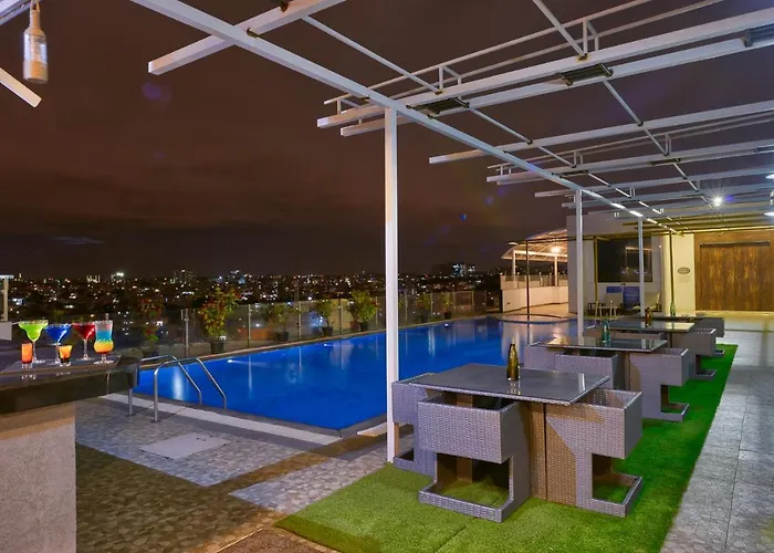 Davanam Sarovar Portico Suites Bangalore