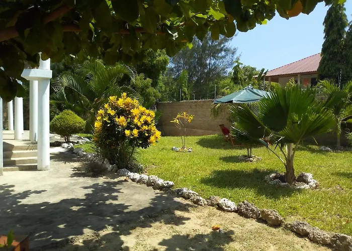 Sea Breeze Villas Kenya Diani Beach
