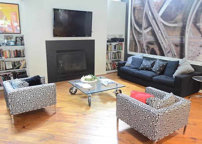 Modern B & B Houston