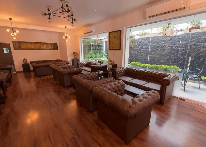Pearl Royal Hotel, Colombo