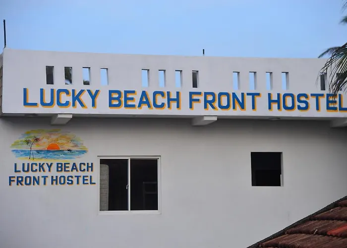 Lucky Beach Front Hostel Hikkaduwa