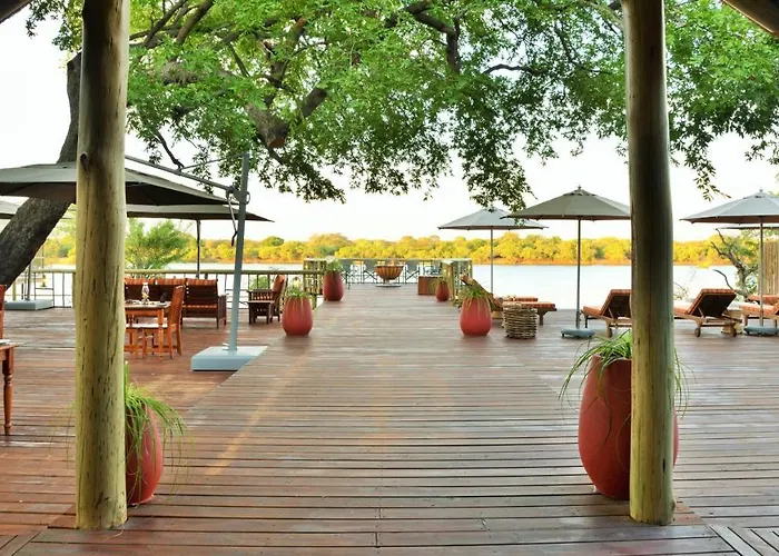 Jackalberry Chobe Hotel Kasane