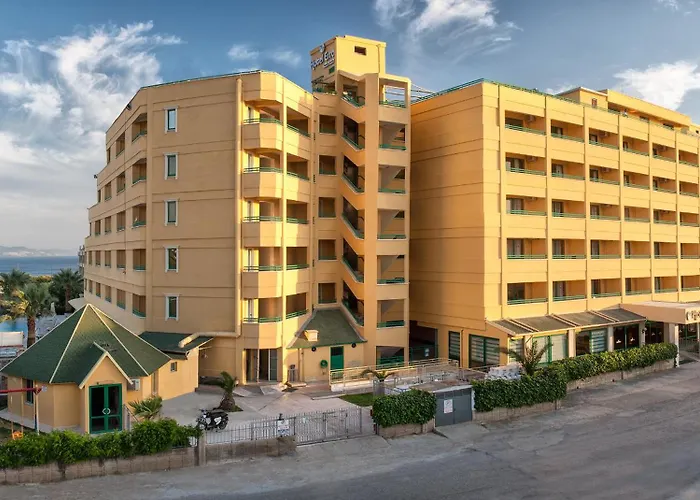 Hotel Esra And Family Suites Didim