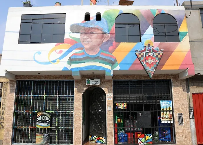 Tierras Viajeras Hostel Cultural Lima