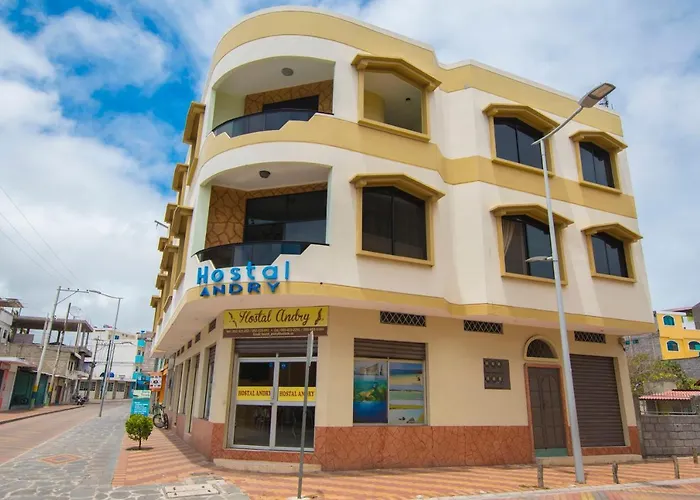 Hostal Andry Puerto Baquerizo Moreno