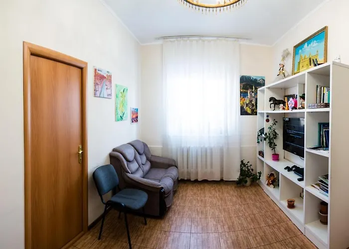 Hostel Nomad 4X4 Astana