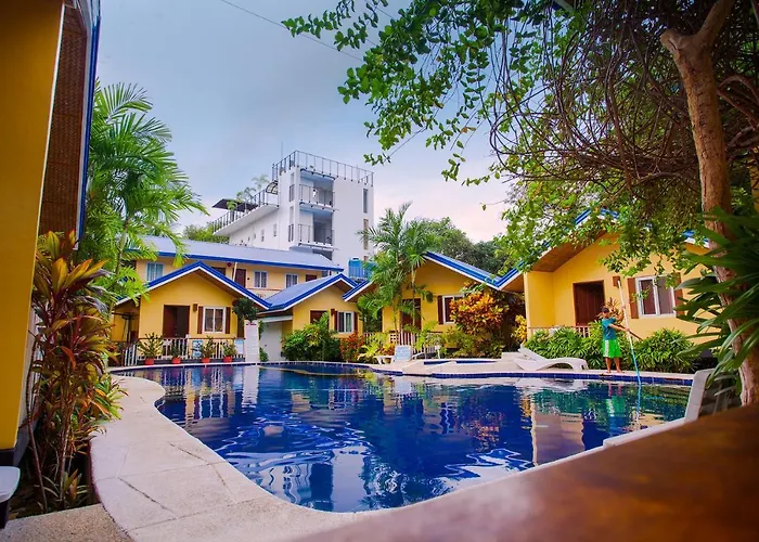 Blue Lagoon Inn & Suites Puerto Princesa