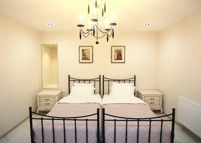 Old Corner Apartment Tbilisi