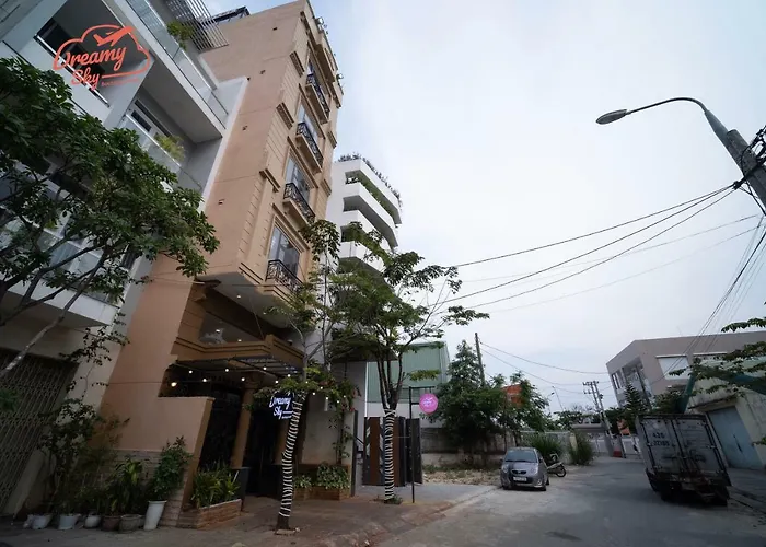Dreamy Sky - Airport View Boutique Hotel Danang
