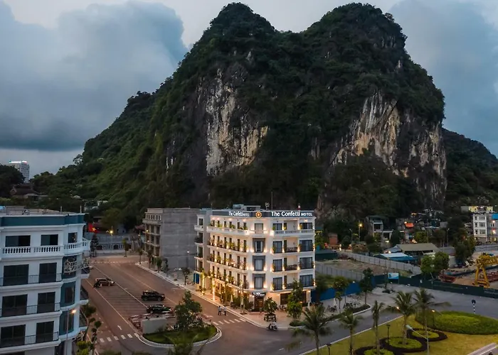 The Confetti Hotel Ha Long