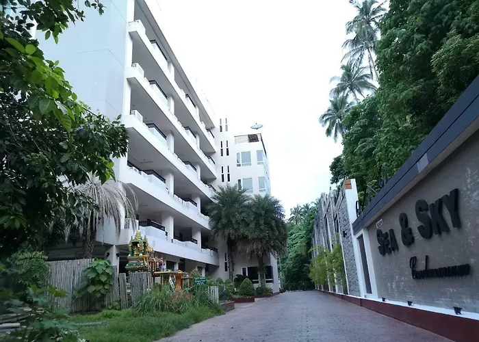Sea And Sky Condominium Room #406 Karon