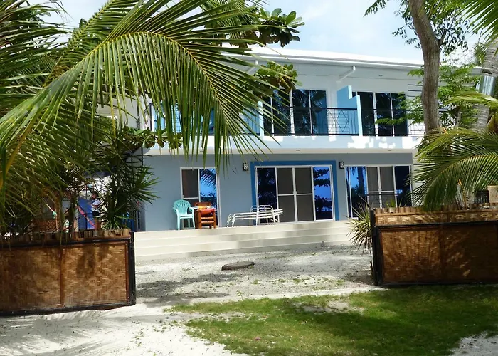 D & B Bluestar Beach Resort Panglao Island