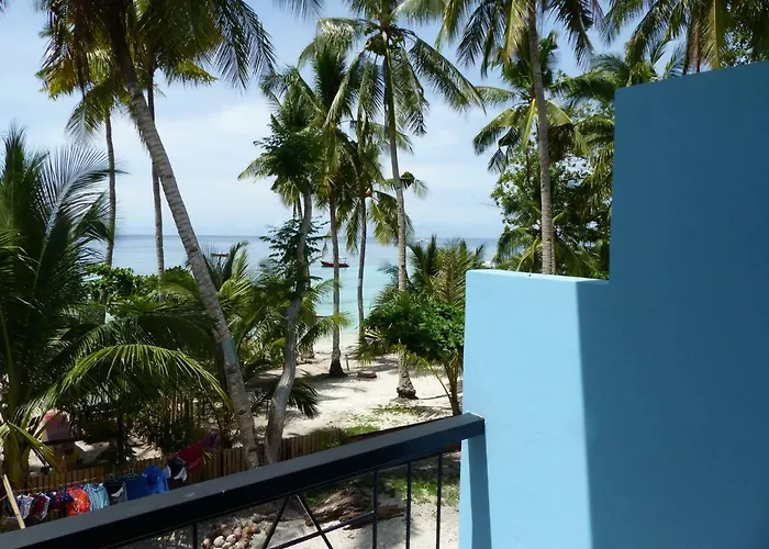 D & B Bluestar Beach Resort Panglao Island