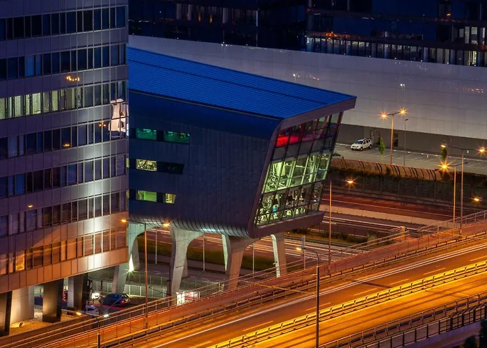 Air-Conditioned City View Apartment 24H Check-In Bratislava
