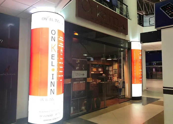 Onkel Inn Airport Sleepbox La Paz