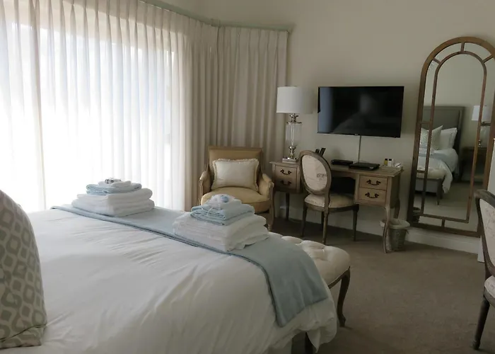Island Way Villa Port Elizabeth