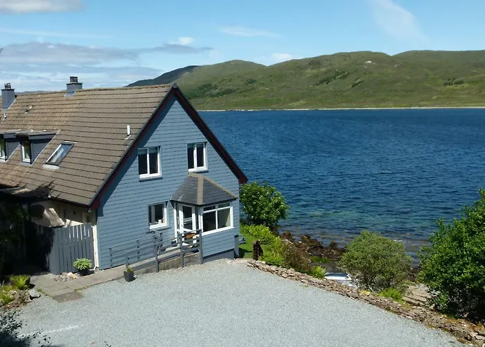 Skye Picture House Hotel Broadford 