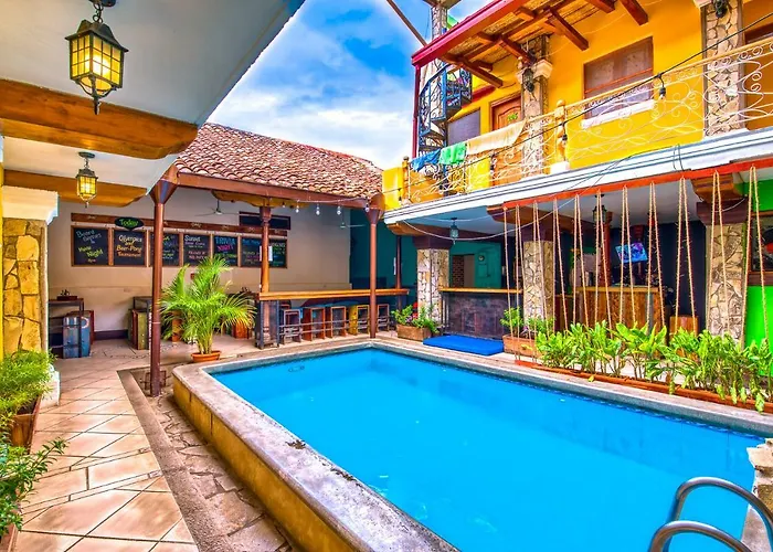 Oasis Hostel Granada