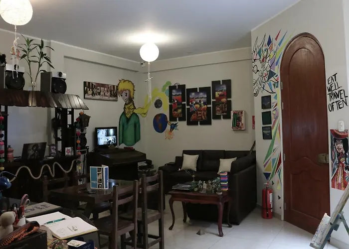 Tierras Viajeras Hostel Cultural Lima