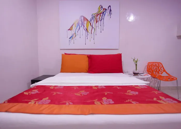 Halfway House Hostel Mactan Cebu Airport Lapu-Lapu City
