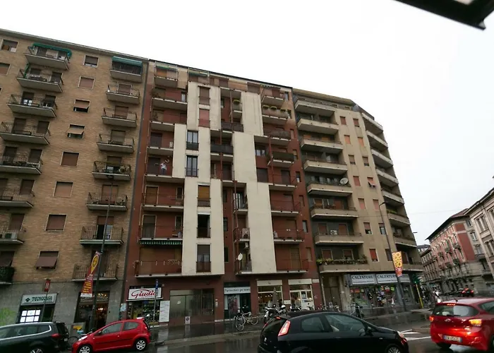 The Best Rent - Maciachini Two Bedroom Apartment Milan