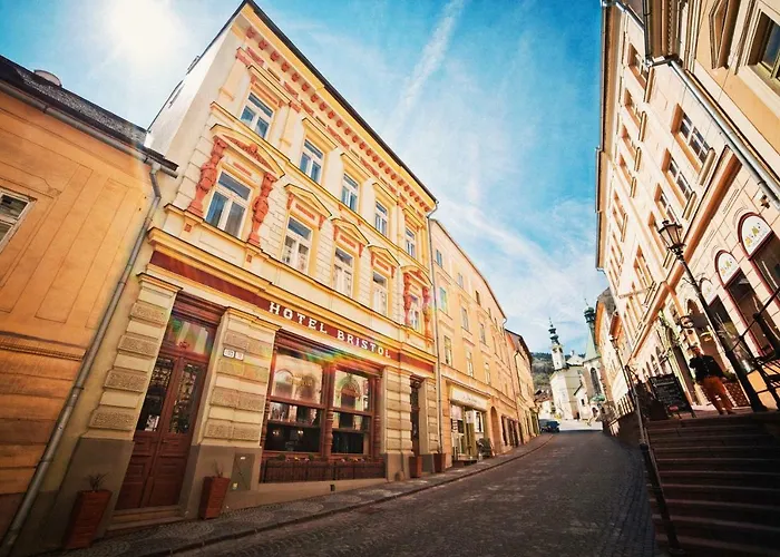 Hotel Bristol - Historic Elegance Banska Stiavnica