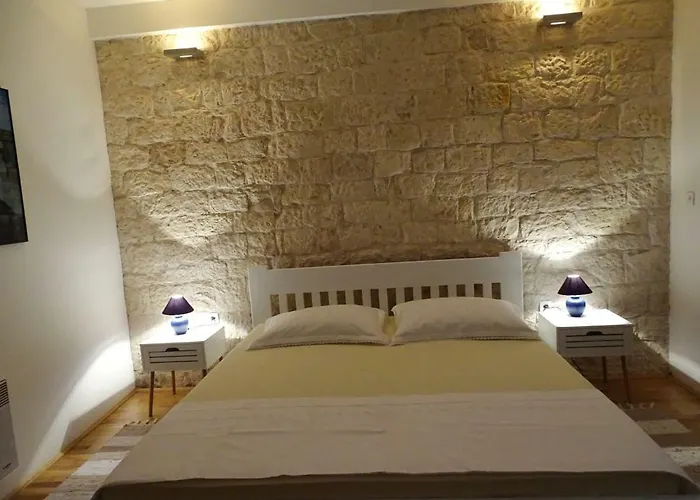 Apartment Naita Sinj