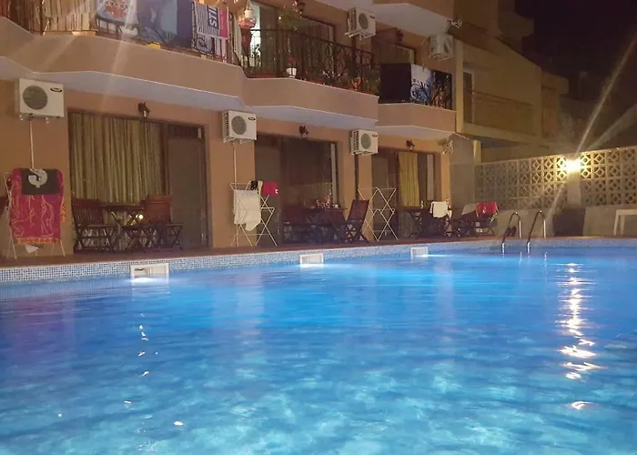 Park And Pool Studio Apostolovi Nesebar